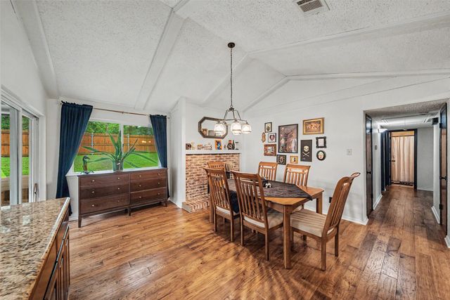 303 Shelmar Drive, Euless, TX 76039