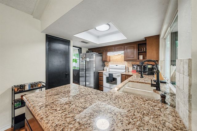 303 Shelmar Drive, Euless, TX 76039