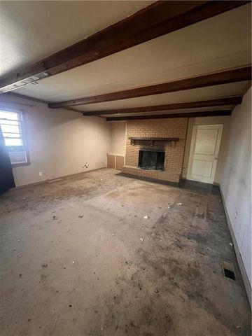 13624 Parker Avenue, Grandview, MO 64030