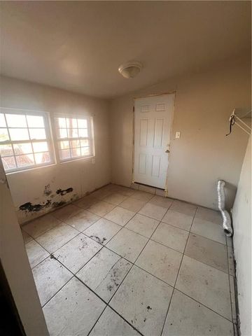 13624 Parker Avenue, Grandview, MO 64030