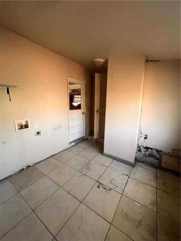 13624 Parker Avenue, Grandview, MO 64030