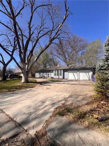 13624 Parker Avenue, Grandview, MO 64030