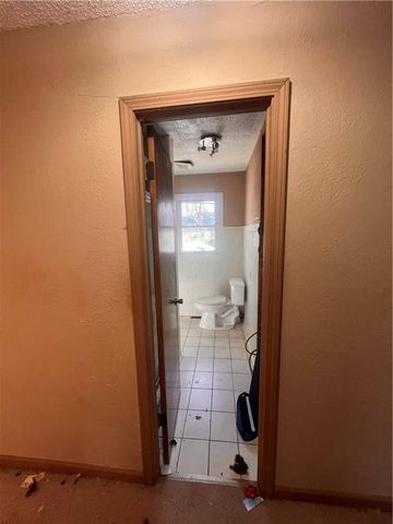 13624 Parker Avenue, Grandview, MO 64030