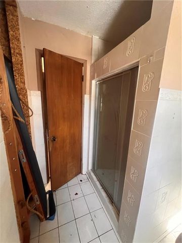 13624 Parker Avenue, Grandview, MO 64030