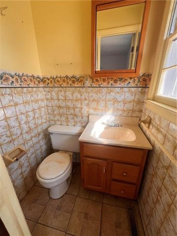 13624 Parker Avenue, Grandview, MO 64030