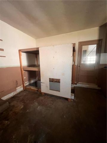 13624 Parker Avenue, Grandview, MO 64030