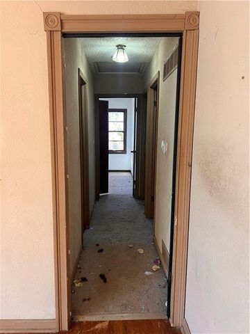 13624 Parker Avenue, Grandview, MO 64030