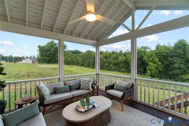 7804 Grasston Pl, Quinton, VA 23141