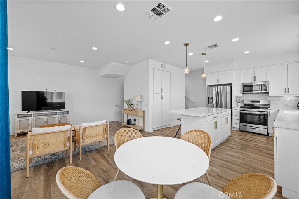 322 Ford Road, Costa Mesa, CA 92627 — photo 2