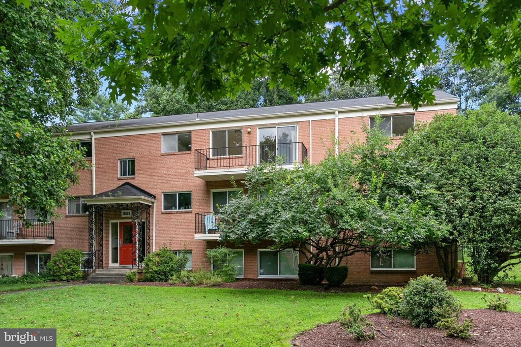 10626 WEYMOUTH ST #10626, Bethesda, MD 20814