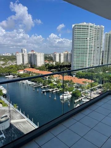 19707 Turnberry Way 18L, Aventura, FL 33180