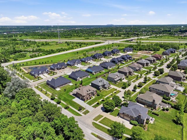16590 Kayla Drive, Lemont, IL 60439