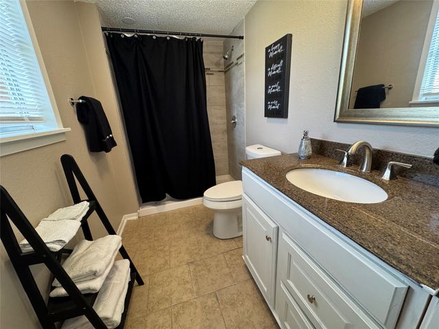 115 Adams, Mcgregor, TX 76657