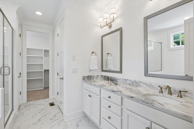 201 Moray Ct, Franklin, TN 37064