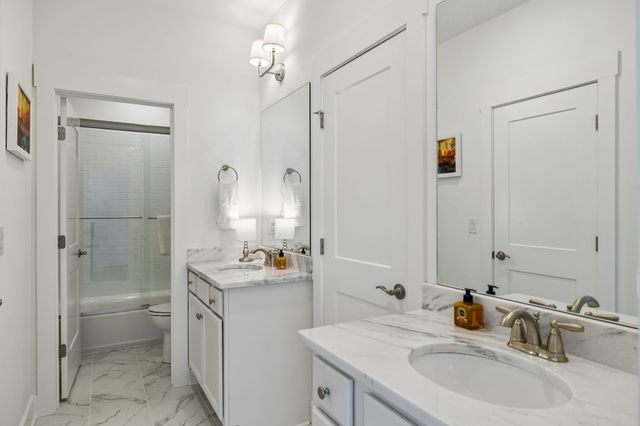 201 Moray Ct, Franklin, TN 37064