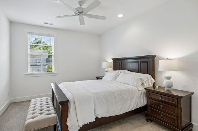 201 Moray Ct, Franklin, TN 37064
