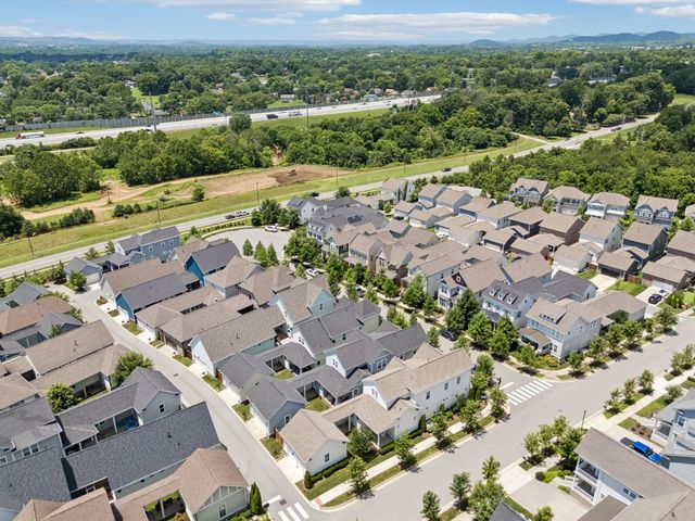 201 Moray Ct, Franklin, TN 37064