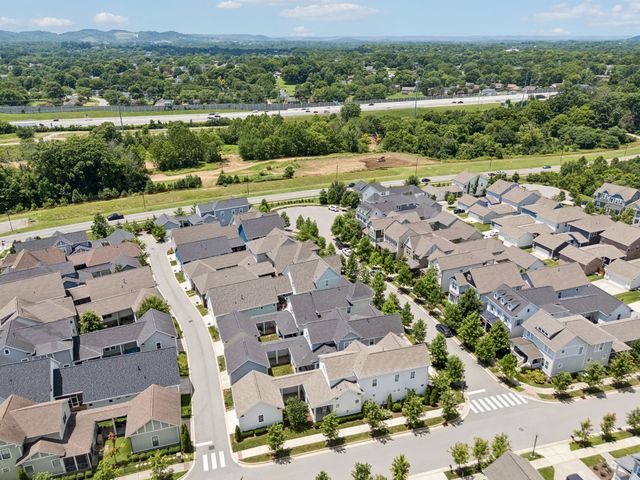 201 Moray Ct, Franklin, TN 37064