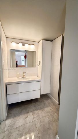 16565 NE 26th Ave 2B, North Miami Beach, FL 33160