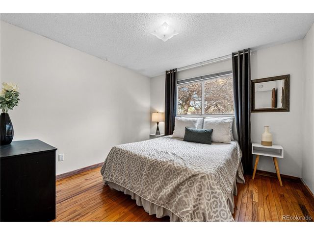 11 MacNaughton Rd, Pueblo, CO 81001