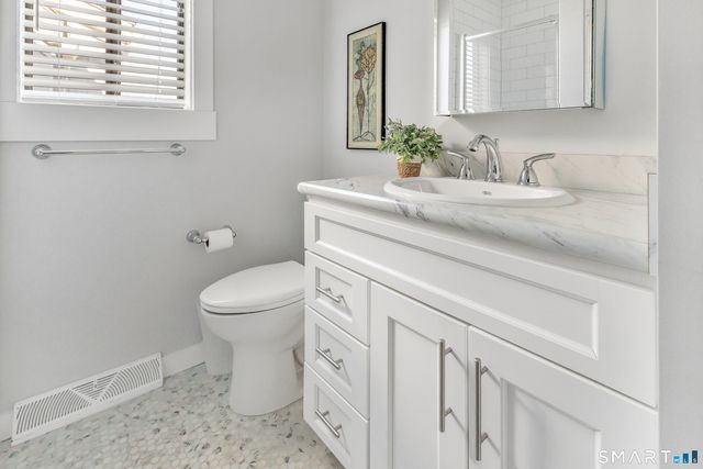 261 Agawam Drive A, Stratford, CT 06614