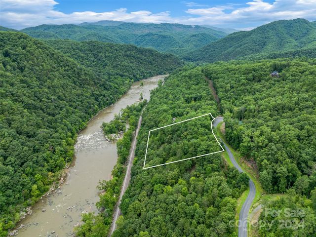 4155 French Broad Parkway, Marshall, NC 28753