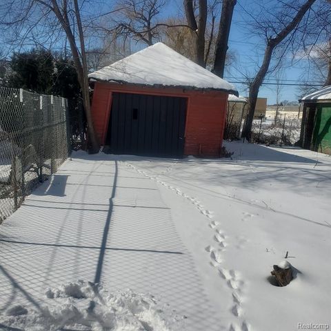 8229 Carlin Street, Detroit, MI 48228