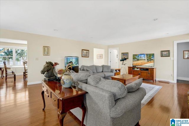 1069 LIBERTY ROAD, Chelsea, AL 35043