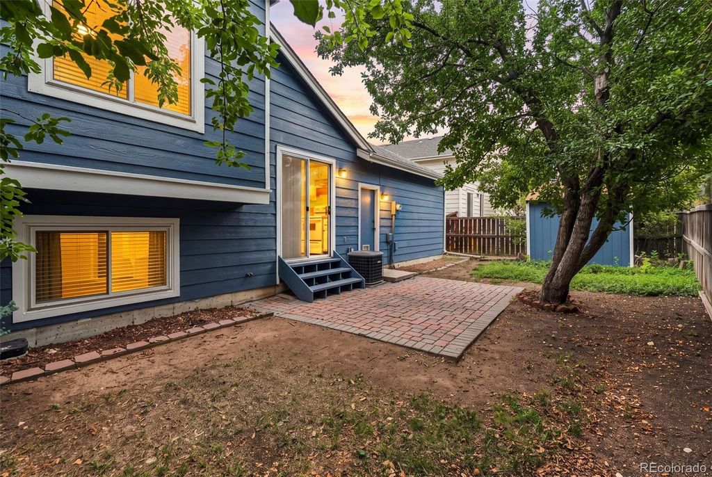 Image 1 of property listing at 9269 Hickory Circle, Highlands Ranch, CO 80126