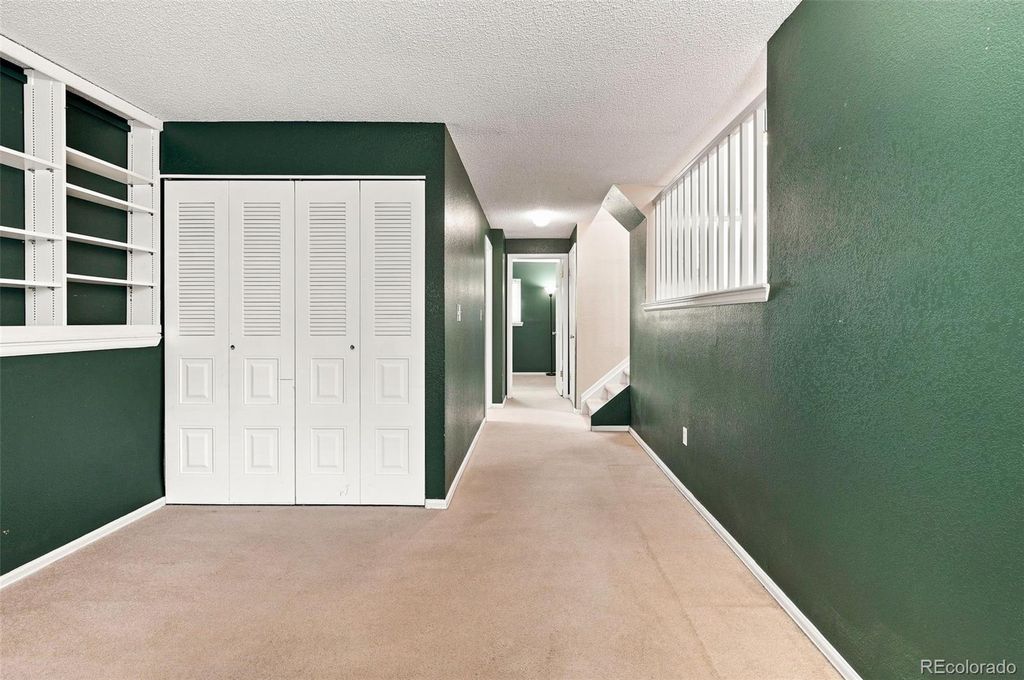 Image 23 of property listing at 9269 Hickory Circle, Highlands Ranch, CO 80126