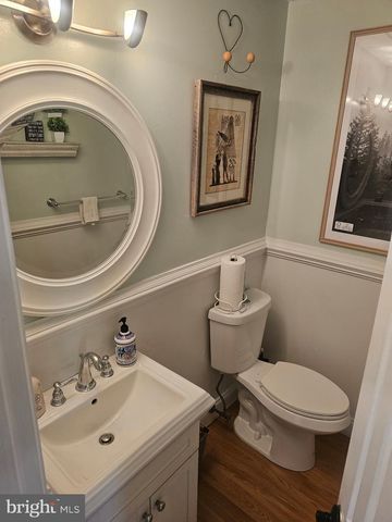 2905 GRACEFIELD RD, Silver Spring, MD 20904