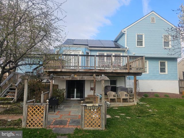 2905 GRACEFIELD RD, Silver Spring, MD 20904