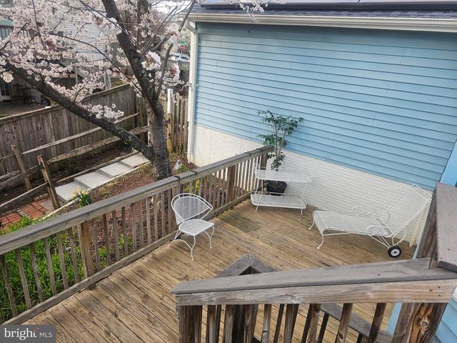 2905 GRACEFIELD RD, Silver Spring, MD 20904