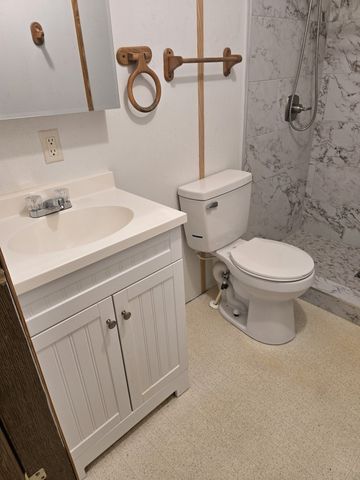 1513 Slaydenwood Rd, Cumberland Furnace, TN 37051