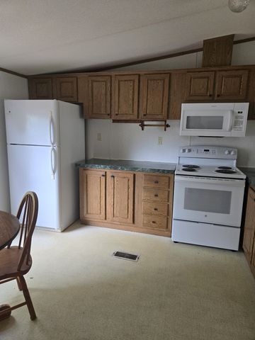 1513 Slaydenwood Rd, Cumberland Furnace, TN 37051