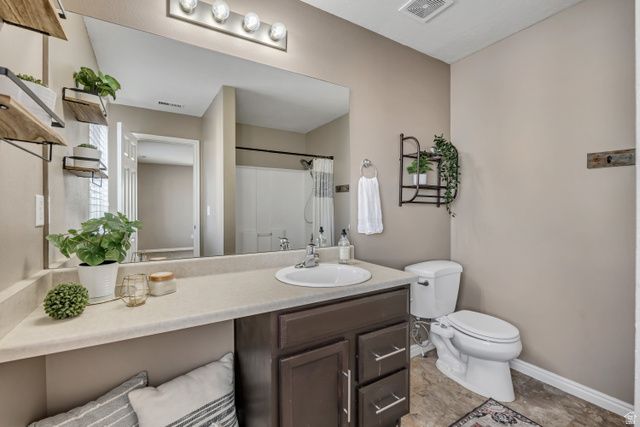 2102 E REVERE WAY, Eagle Mountain, UT 84005