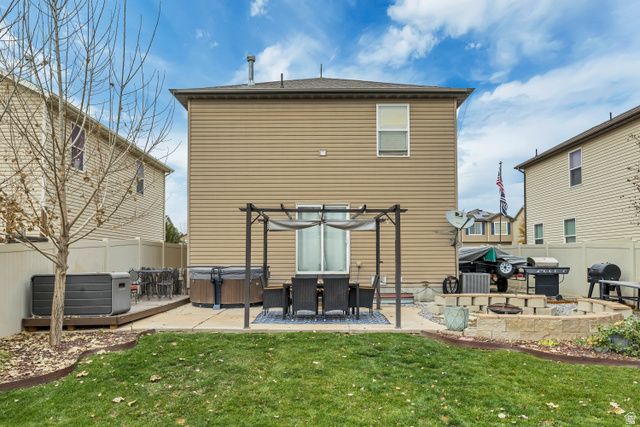 2102 E REVERE WAY, Eagle Mountain, UT 84005