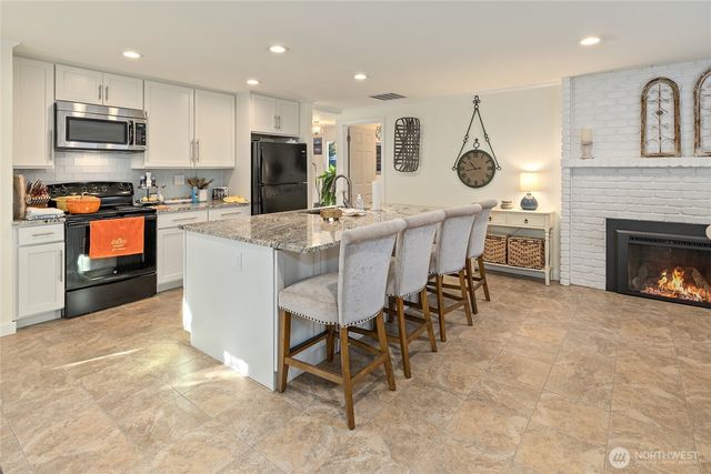 7806 Jade Drive SW, Lakewood, WA 98498