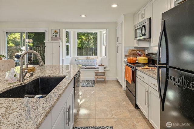 7806 Jade Drive SW, Lakewood, WA 98498