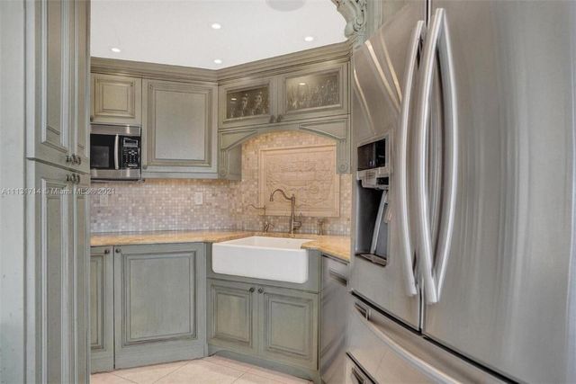 1340 S Ocean Boulevard 807, Pompano Beach, FL 33062