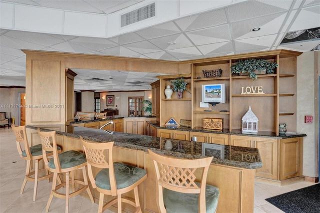 1340 S Ocean Boulevard 807, Pompano Beach, FL 33062