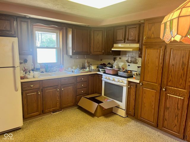 6407 Bluff Road, Indianapolis, IN 46217