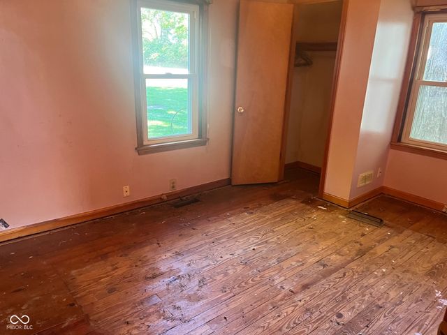 6407 Bluff Road, Indianapolis, IN 46217