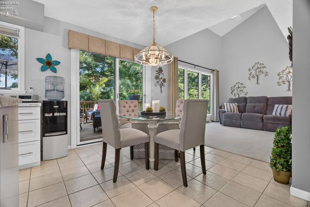 1193 Wildwood Drive, Vermilion, OH 44089