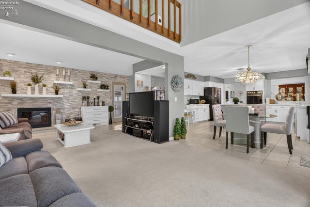 1193 Wildwood Drive, Vermilion, OH 44089