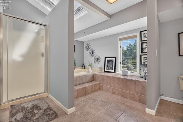 1193 Wildwood Drive, Vermilion, OH 44089