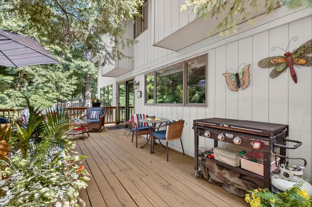 1193 Wildwood Drive, Vermilion, OH 44089