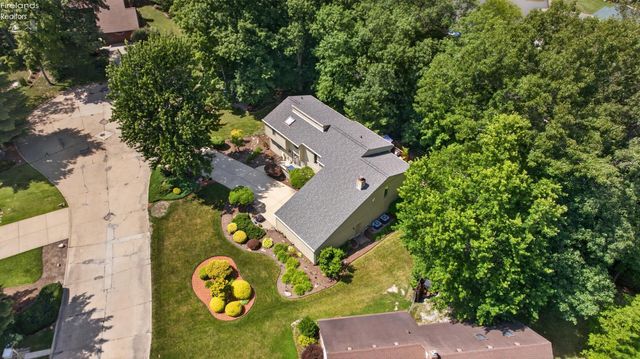 1193 Wildwood Drive, Vermilion, OH 44089