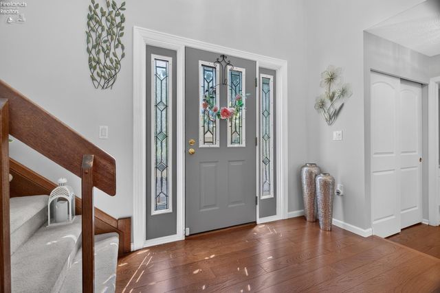 1193 Wildwood Drive, Vermilion, OH 44089