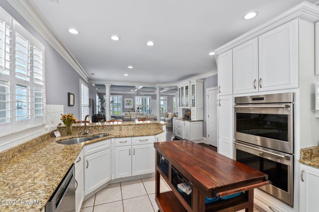 104 Gallants Lane, Beaufort, NC 28516